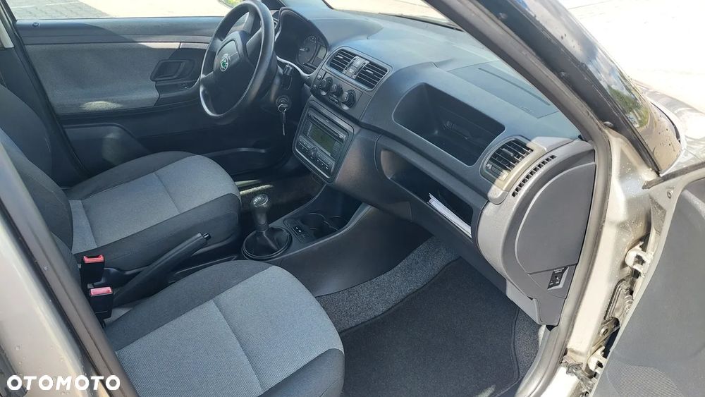 Skoda Fabia - 9