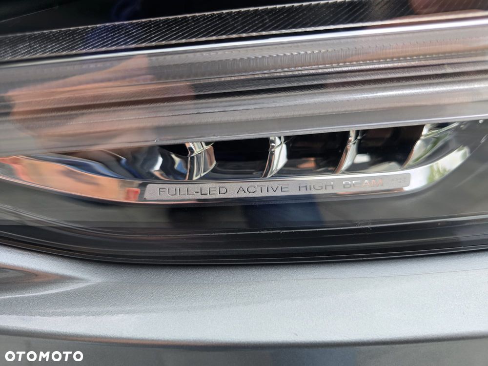 Volvo S90 D5 AWD Inscription - 10