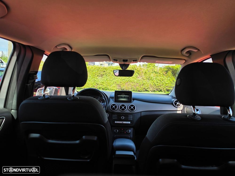 Mercedes-Benz B 180 d Style Aut. - 8