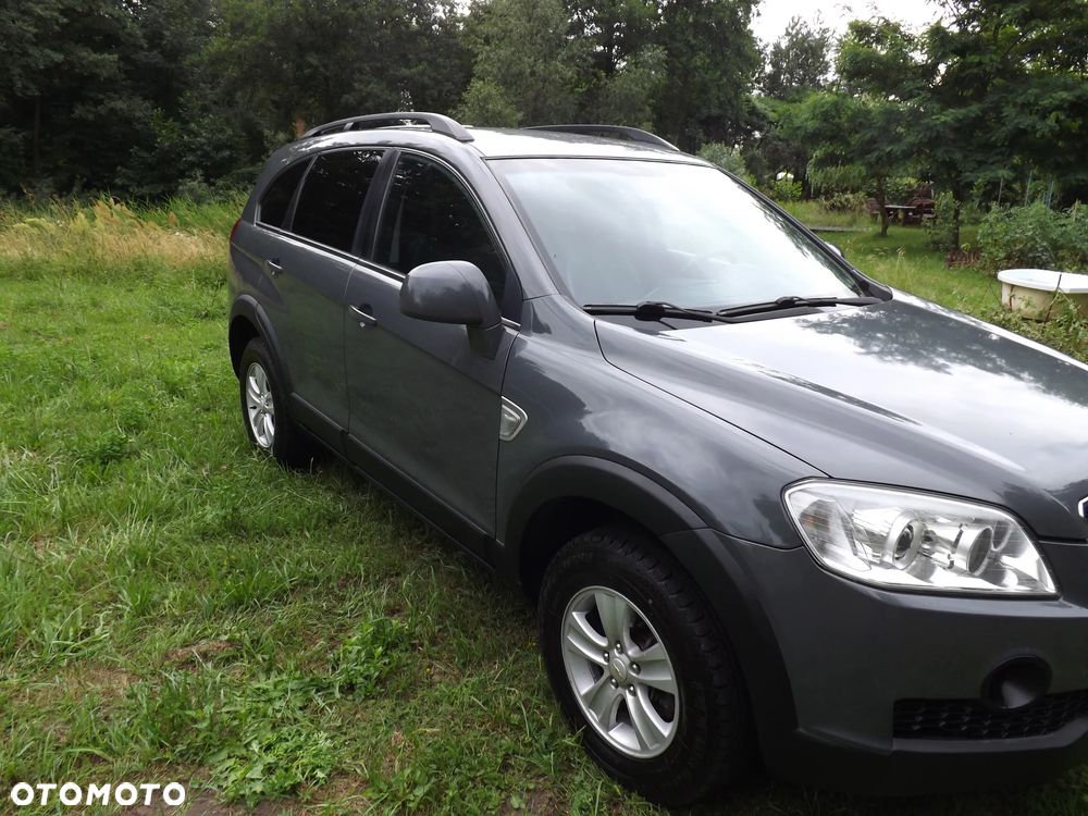 Chevrolet Captiva 2.4 LS - 14