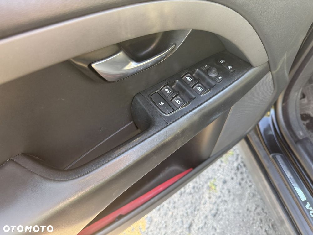 Volvo V70 - 10