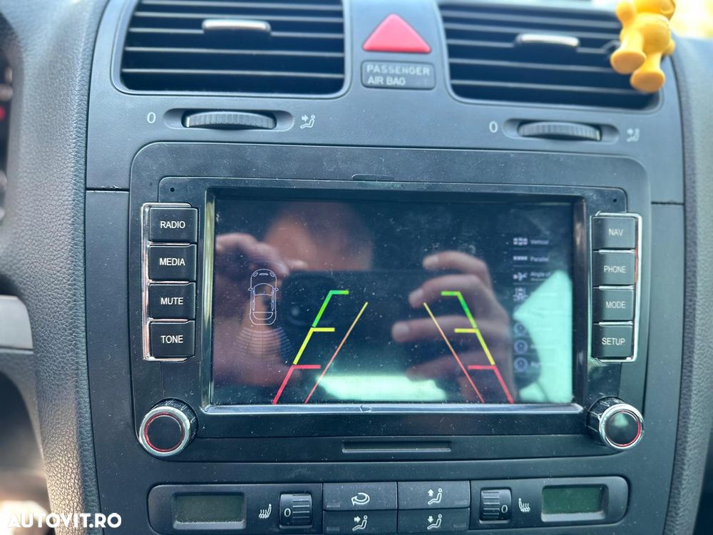 Volkswagen Golf 1.4 TSI Highline - 11