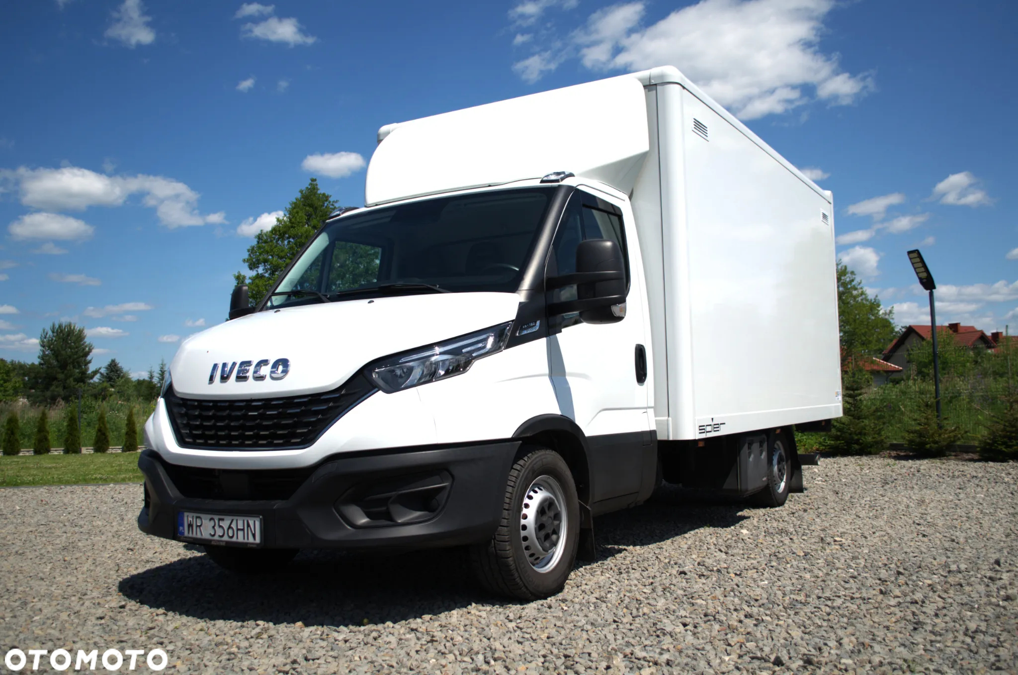 Iveco DAILY - 15