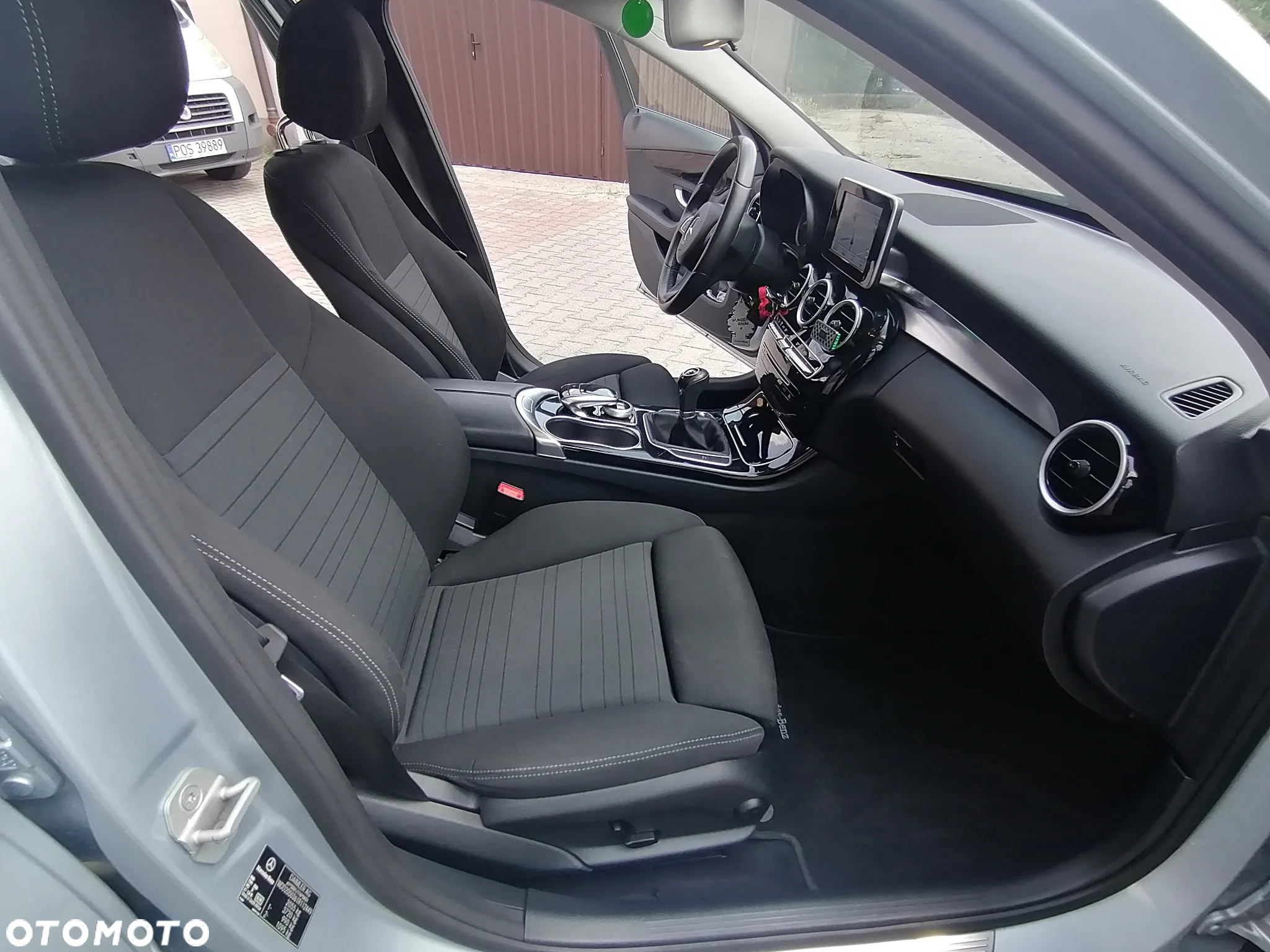 Mercedes-Benz Klasa C 180 (BlueTEC) d T Exclusive - 26