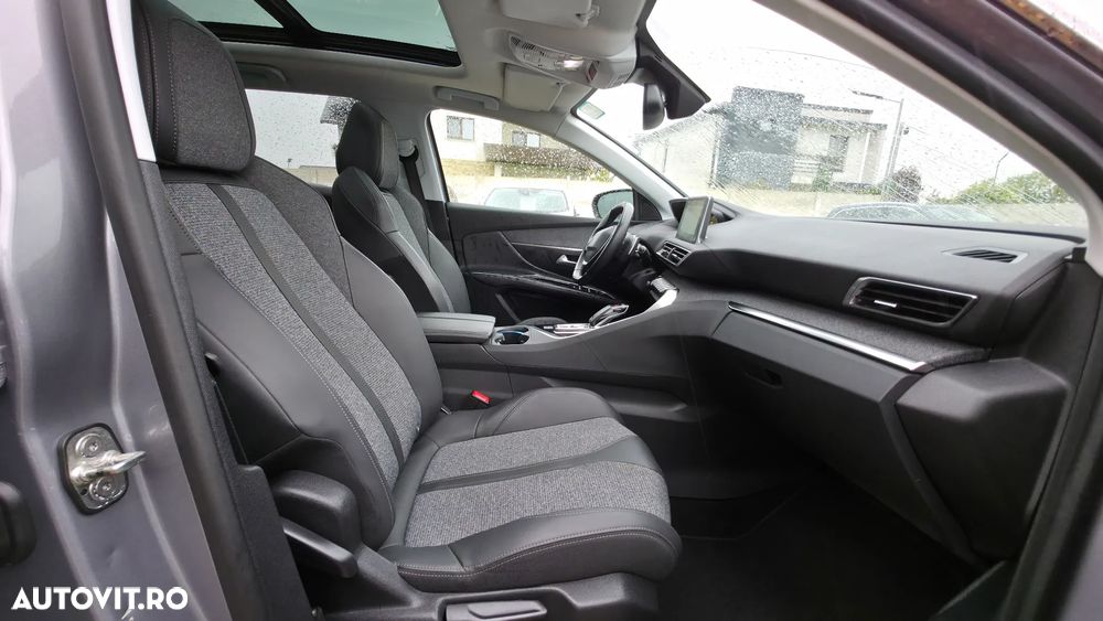 Peugeot 3008 1.2 PureTech 130 EAT8 Allure Pack - 18
