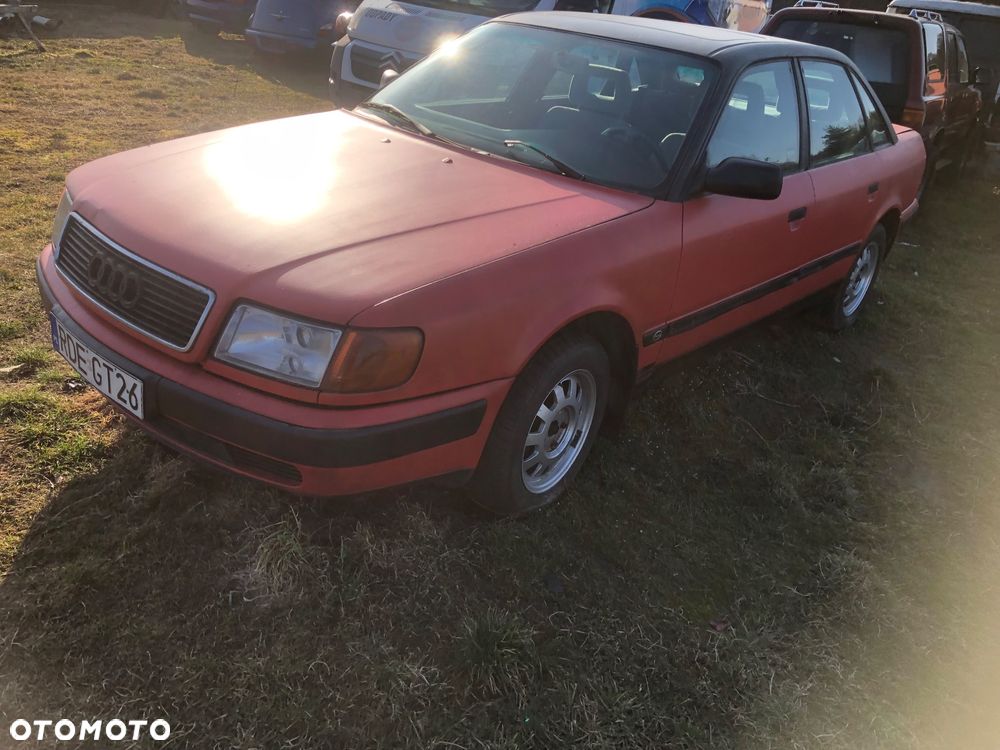 Audi 100 - 1