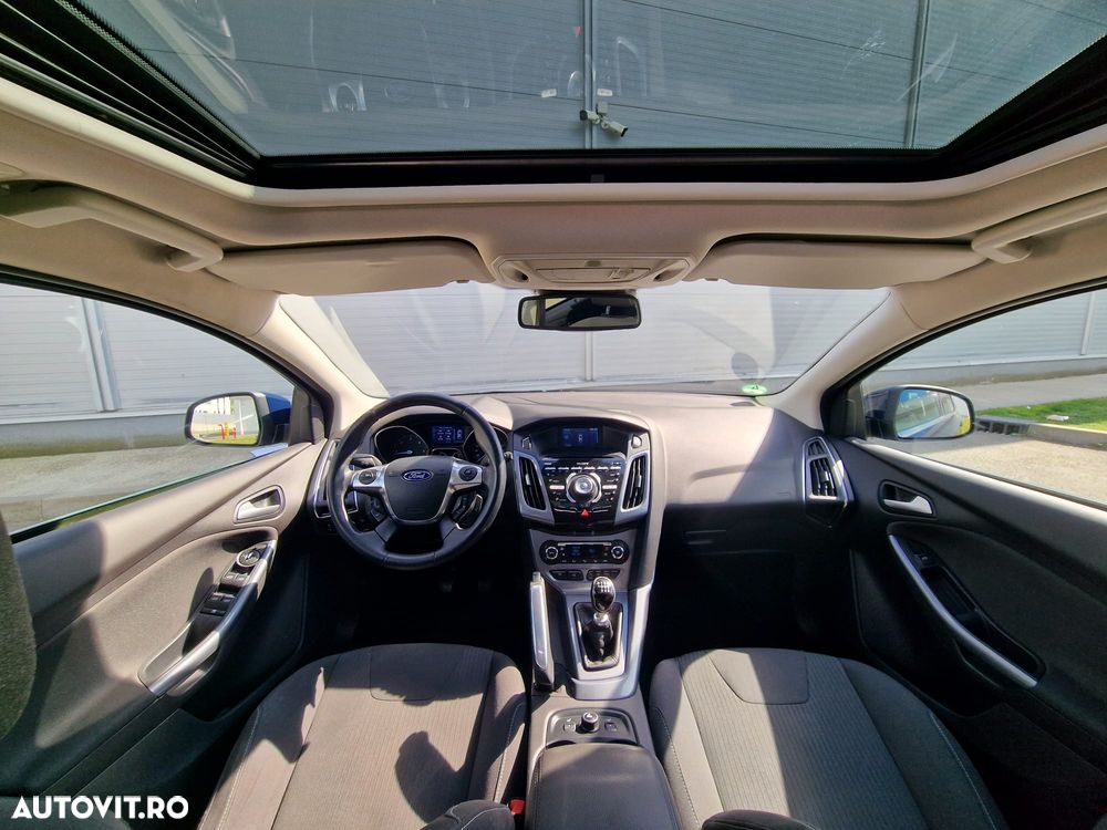 Ford Focus 1.6 TDCI DPF Start-Stopp-System Titanium - 3