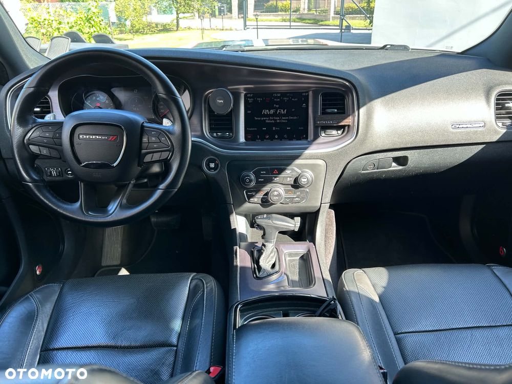 Dodge Charger 5.7 R/T - 13