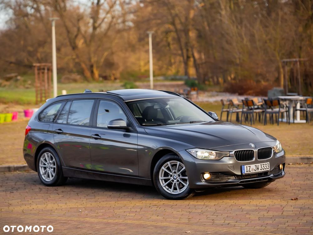 BMW Seria 3 318d Blue Performance - 4