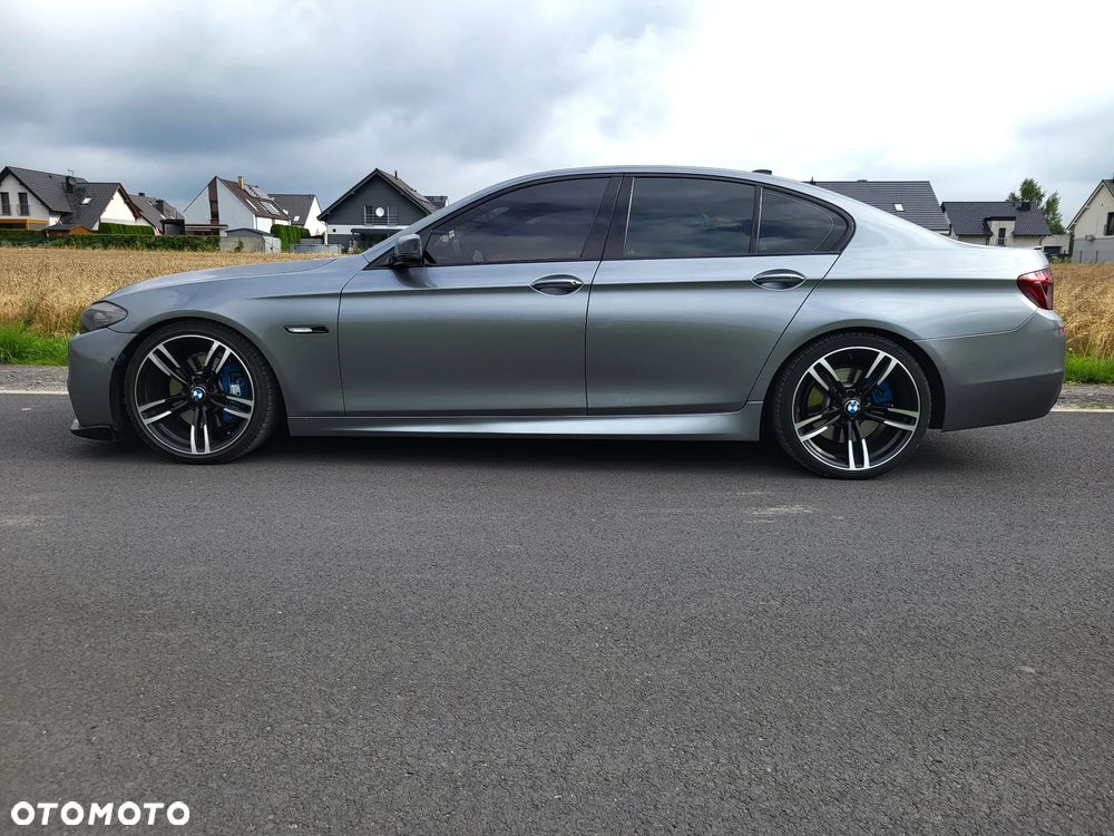 BMW Seria 5 530d xDrive - 8