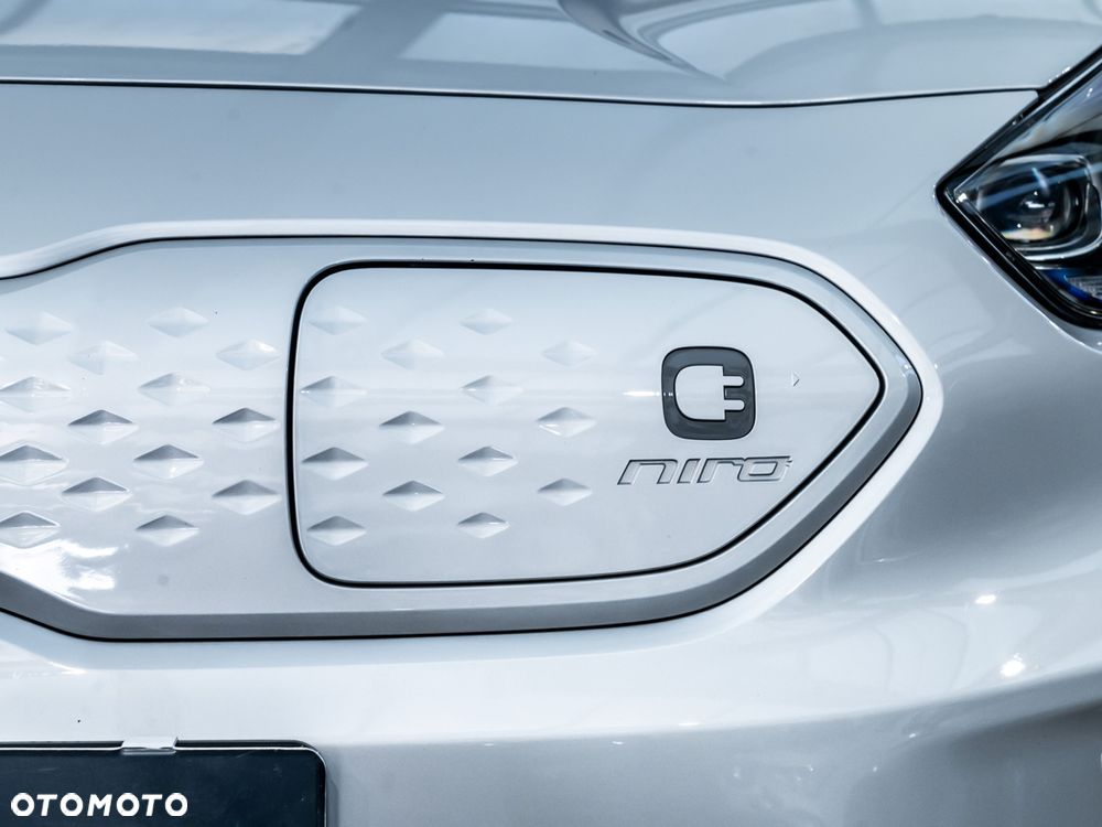 Kia Niro 64kWh L - 15