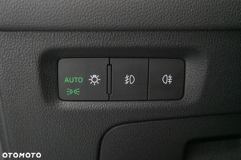 Skoda Octavia 2.0 TDI Style - 24