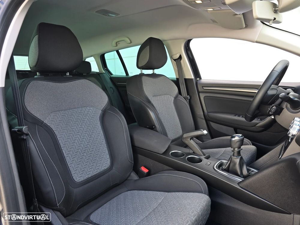 Renault Mégane 1.3 TCe Limited - 21