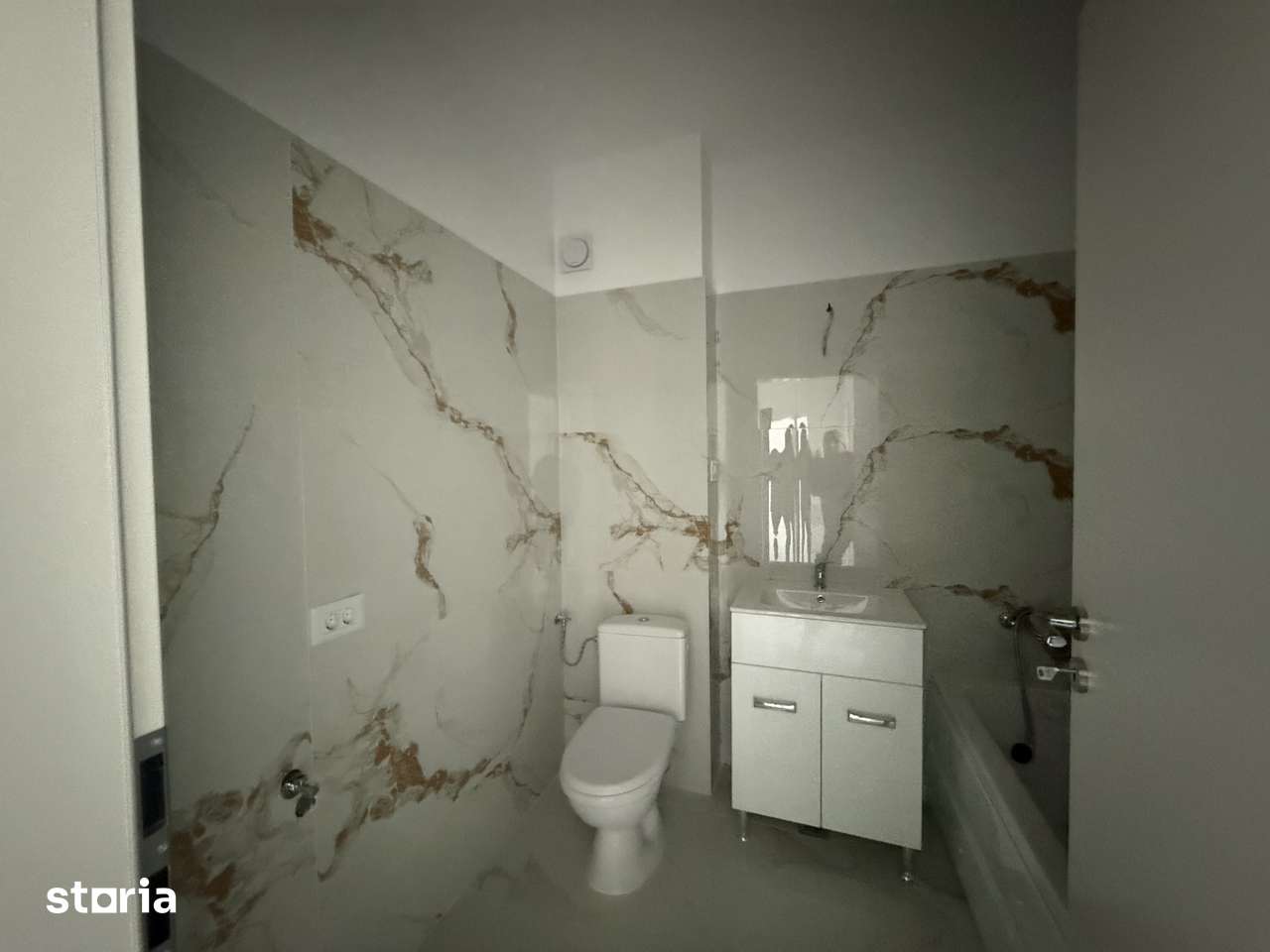 Apartament 2 camere,bucatarie închisă,Str Diamantului Bragadiru — fotografia 2