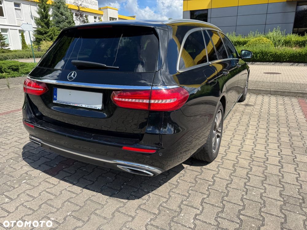 Mercedes-Benz Klasa E 220 d 4-Matic Avantgarde - 3