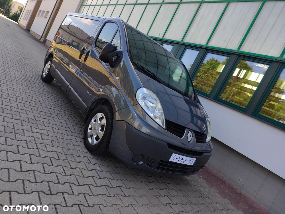 Renault Trafic - 2
