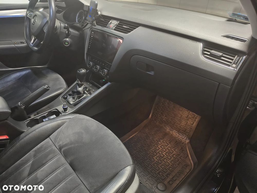 Skoda Octavia 1.6 TDI Style DSG - 19