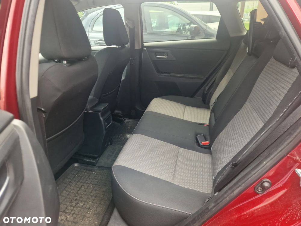 Toyota Auris 1.6 D-4D Comfort - 17