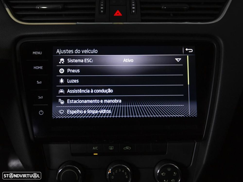 Skoda Octavia Break 2.0 TDI Ambition DSG - 23