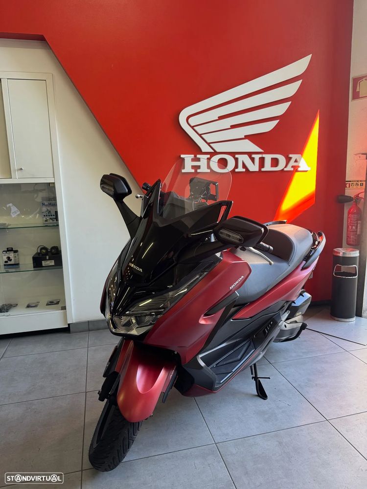 Honda Forza - 2
