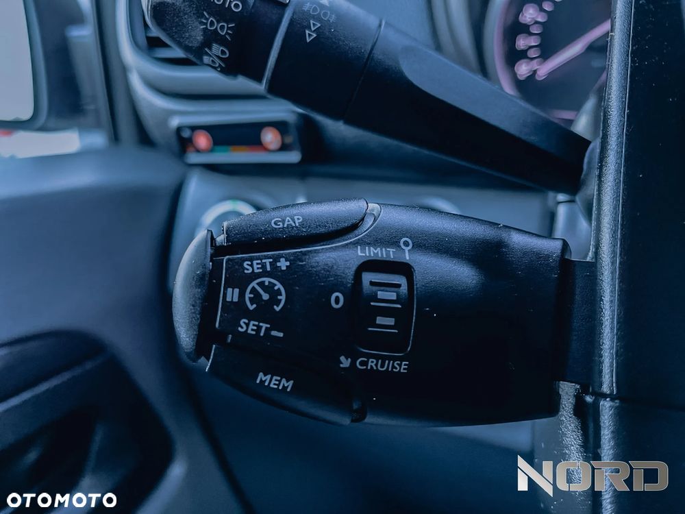 Toyota ProAce 2.0 Medium Active - 22