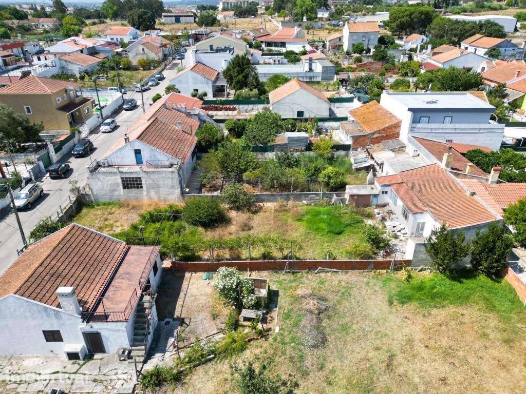 Terreno para construção com 470 m² no Pinhal da Areia, Moita - Grande imagem: 2/6