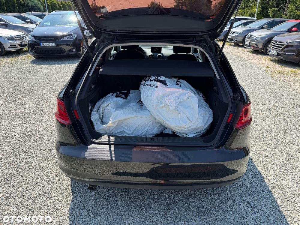 Audi A3 Sportback 1.6 TDI (clean diesel) Attraction - 34
