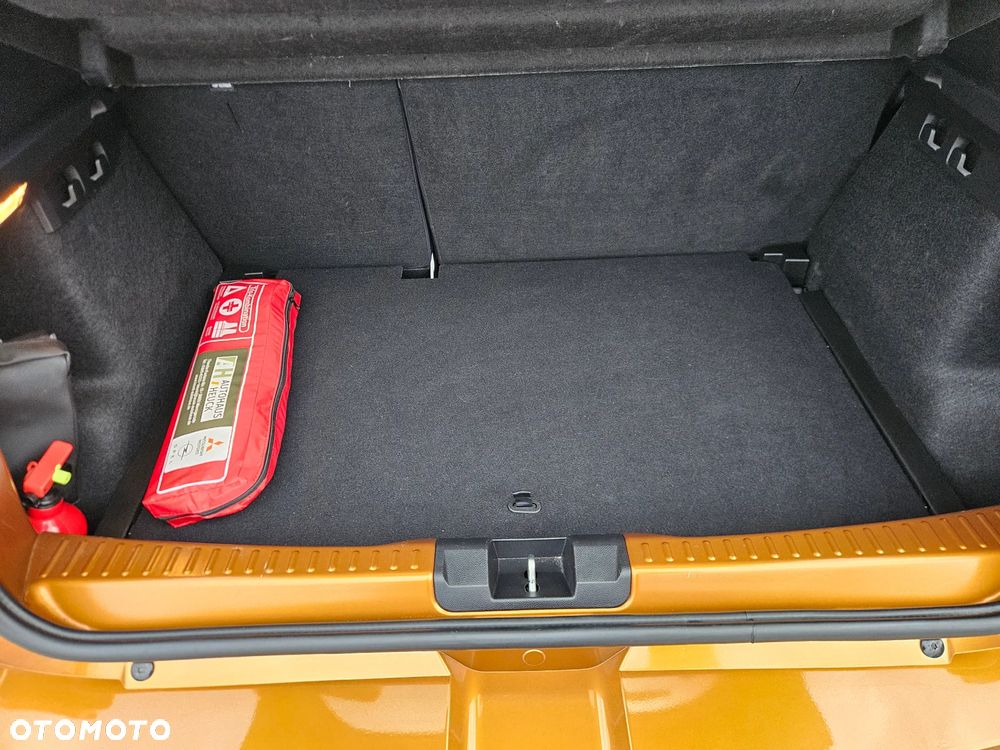 Dacia Sandero TCe 90 Comfort - 22