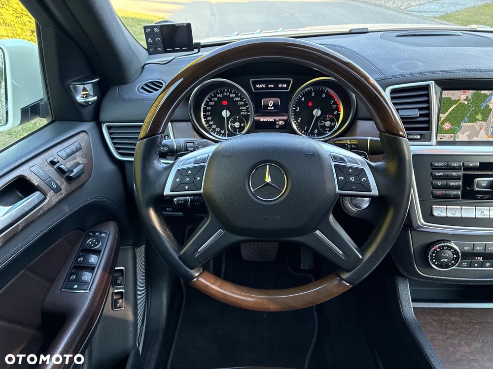 Mercedes-Benz GL - 19