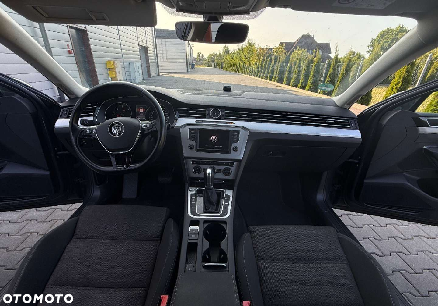 Volkswagen Passat - 23