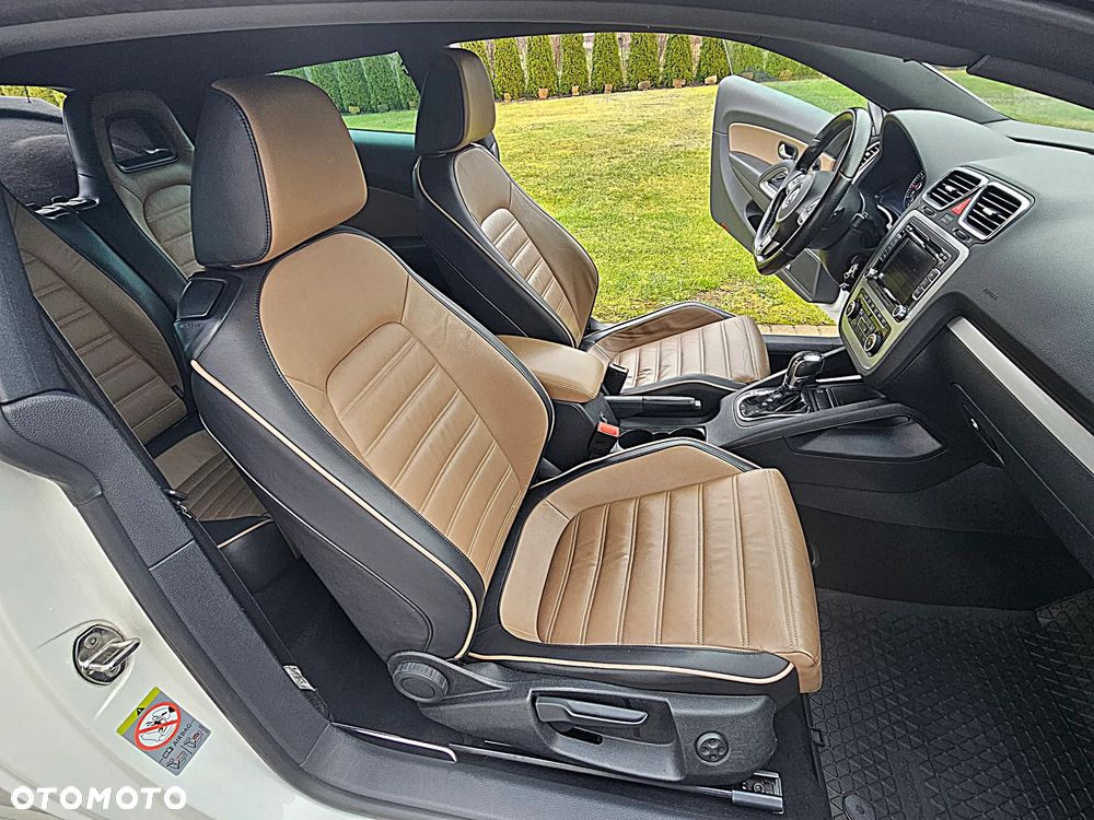 Volkswagen Scirocco 1.4 TSI DSG Edition - 30