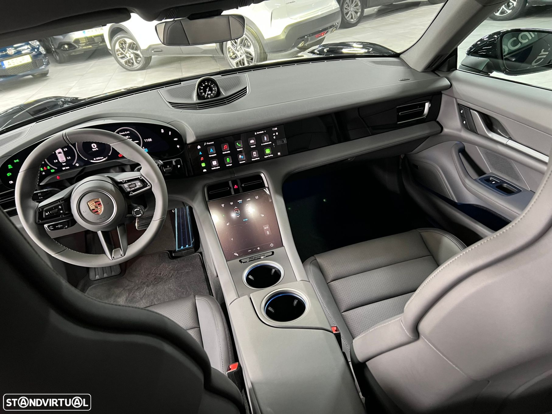 Porsche Taycan Sport Turismo - 27