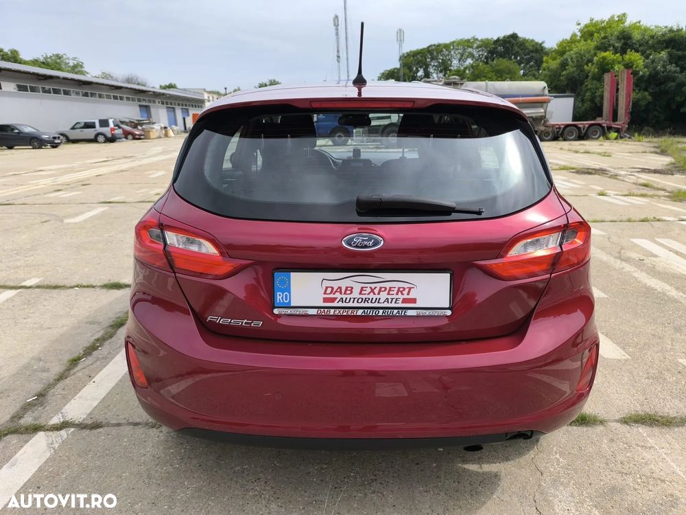 Ford Fiesta 1.1 Trend - 13