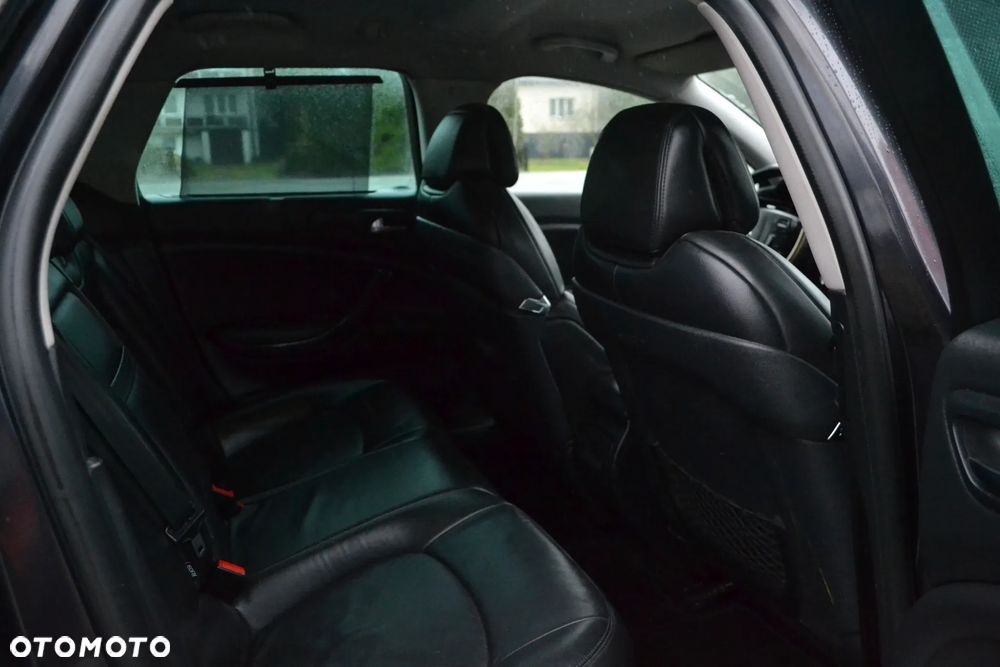 Citroën C5 V6 HDi 240 Biturbo FAP Exclusive - 9