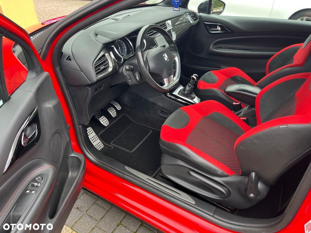 Citroën DS3 THP 155 Red Edition - 5