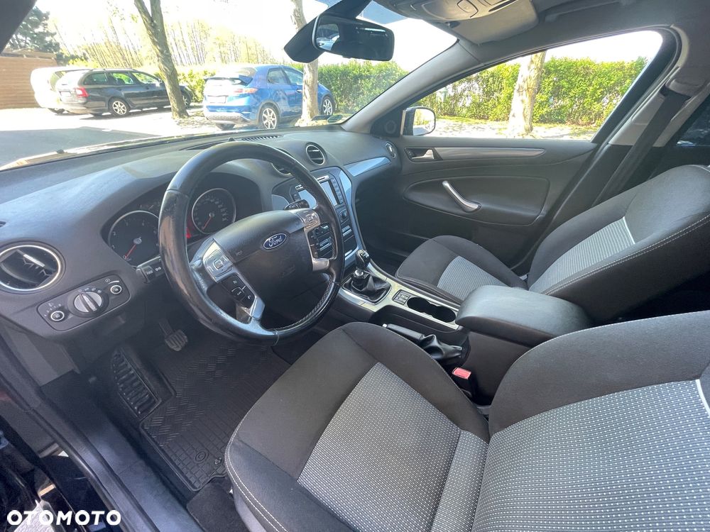 Ford Mondeo 2.0 TDCi Gold X - 13