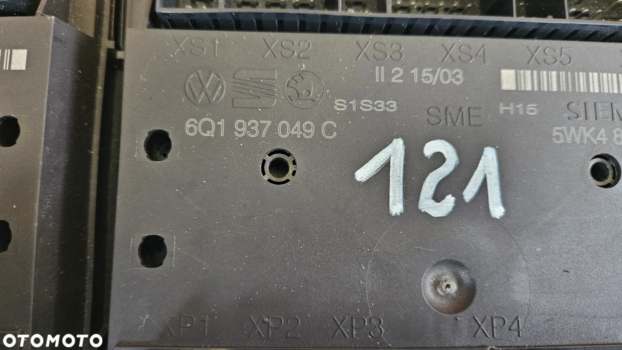 VW Polo 4 IV 9N  Moduł bordnetz Sterownik komfortu BCM 6Q1937049C - 2