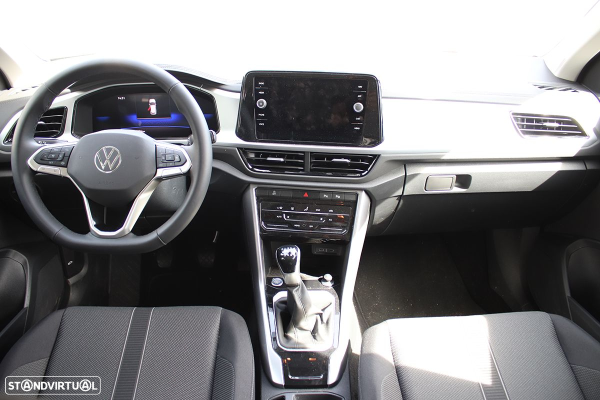 VW T-Roc 1.0 TSI Urban - 5