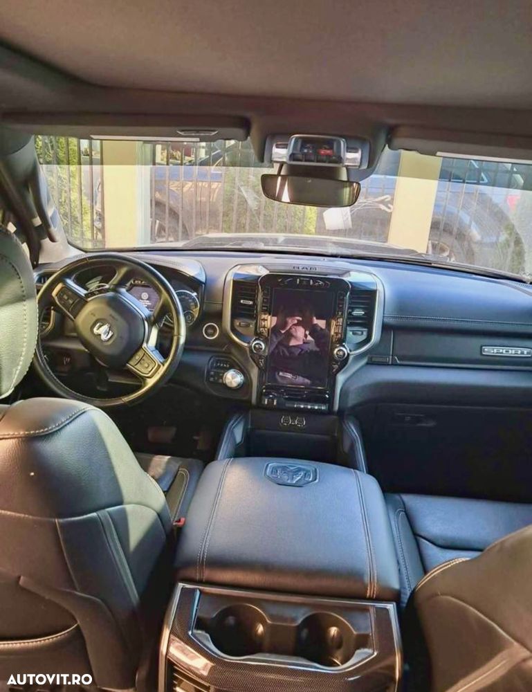 Dodge RAM - 4