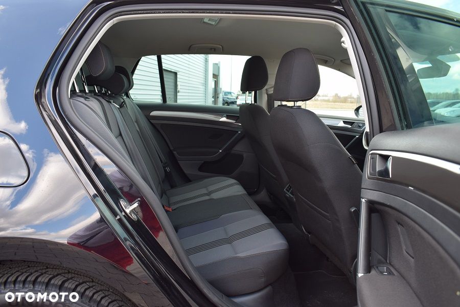 Volkswagen Golf 1.6 TDI BlueMotion Technology Allstar - 9