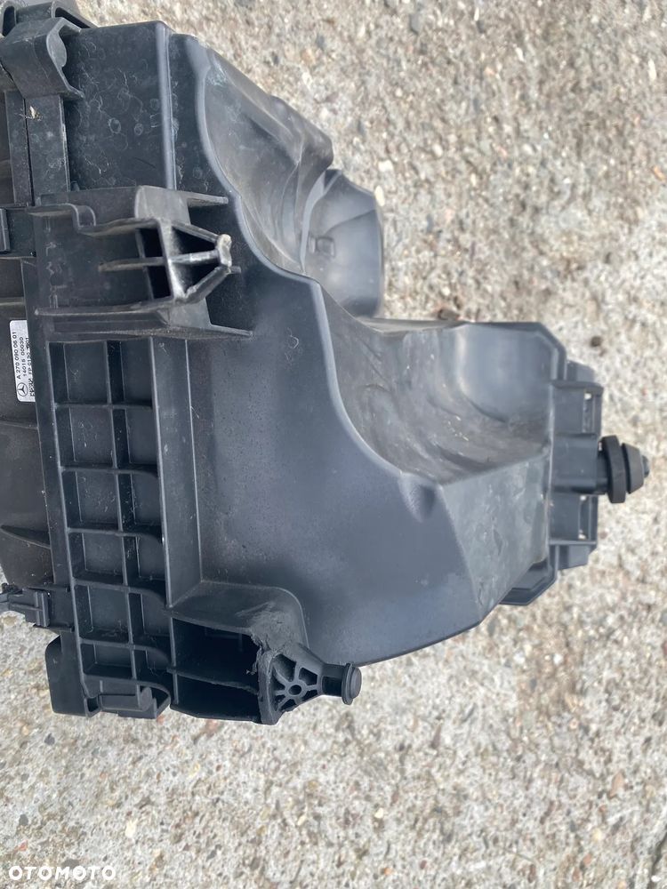 MERCEDES 246 176 cla 117 obudowa filtra A 2700900601 - 3