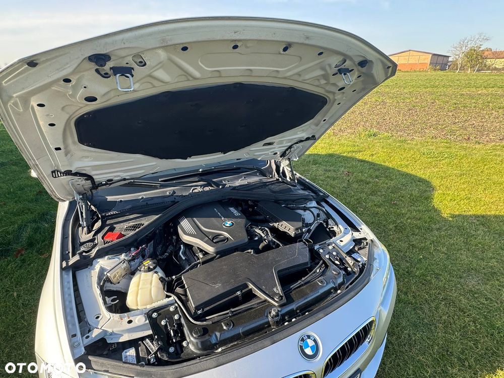 BMW Seria 3 318d - 10