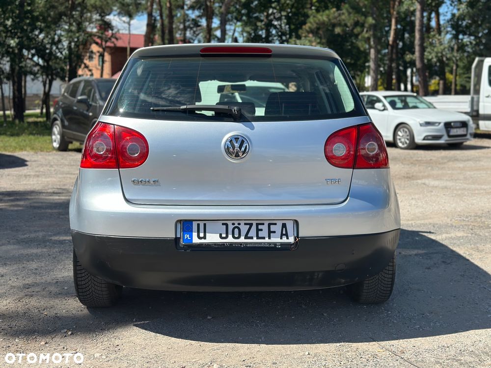 Volkswagen Golf 1.9 TDI DPF Trendline - 9