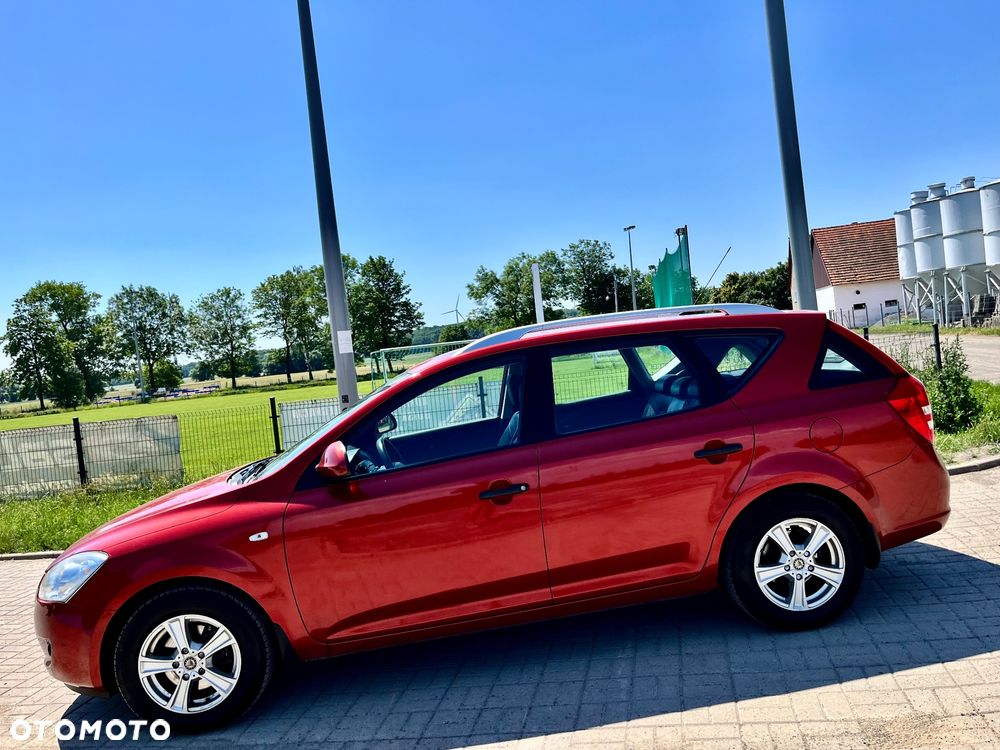 Kia Ceed 1.4 CVVT LX Basis - 8