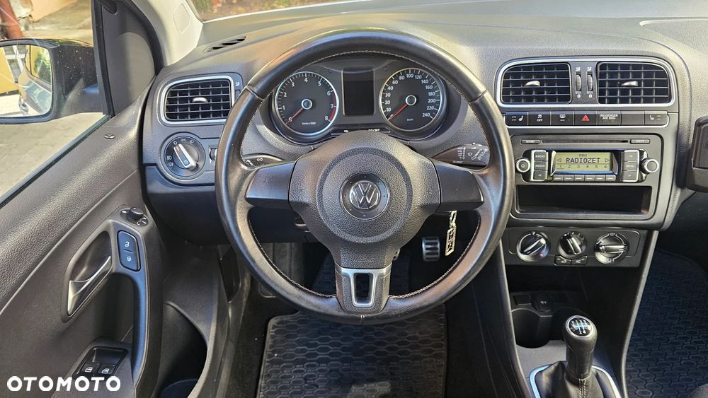 Volkswagen Polo - 21