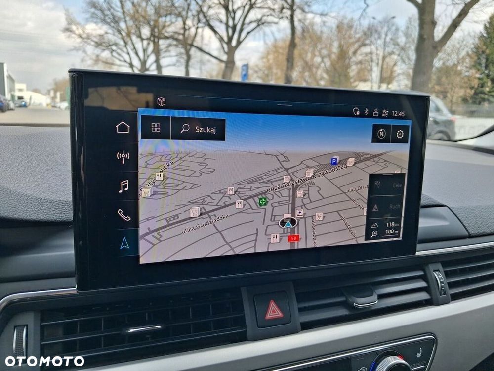 Audi A4 Avant - 16