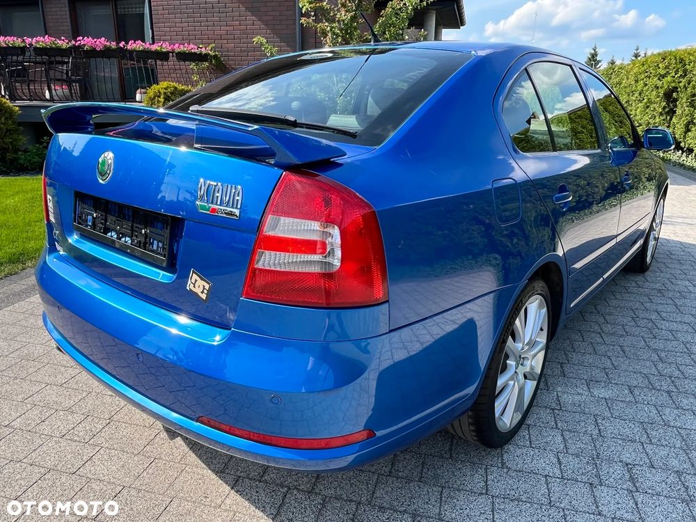 Skoda Octavia 2.0 TDI DPF RS - 8