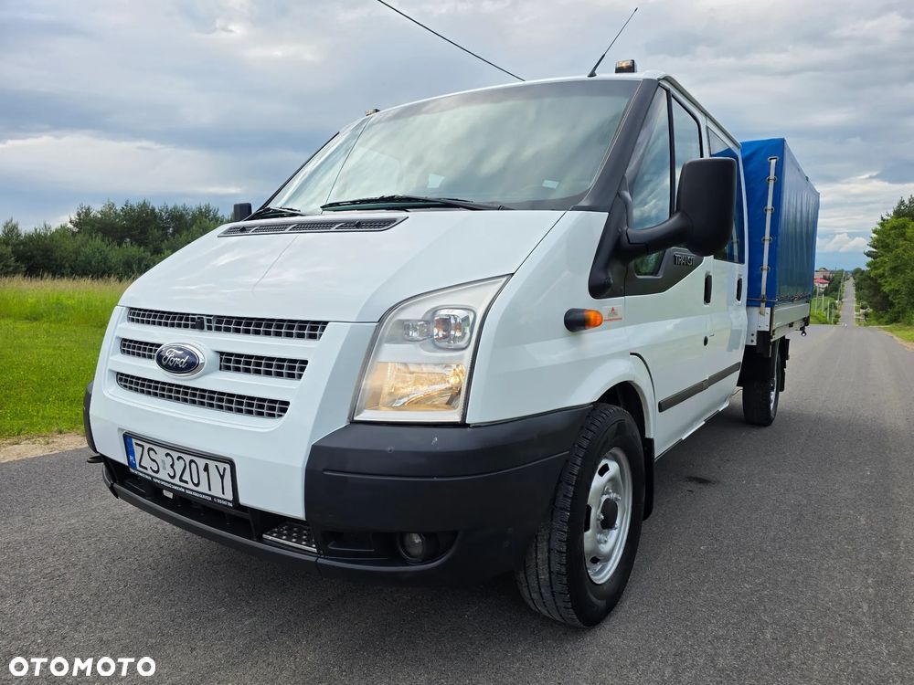 Ford Transit 2.2 TDCI 6 osobowy - 24