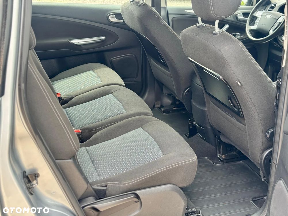 Ford Galaxy 2.0 FF Titanium - 25