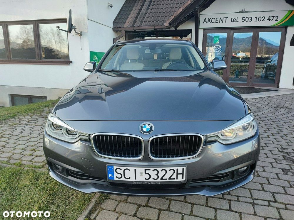 BMW Seria 3 318i - 2